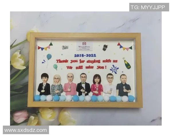 足球明星风采定格 球场瞬间永恒收藏 定制专属球星相框 足球明星风采定格 球场瞬间永恒收藏 定制专属球星相框